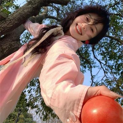 顾盼生香